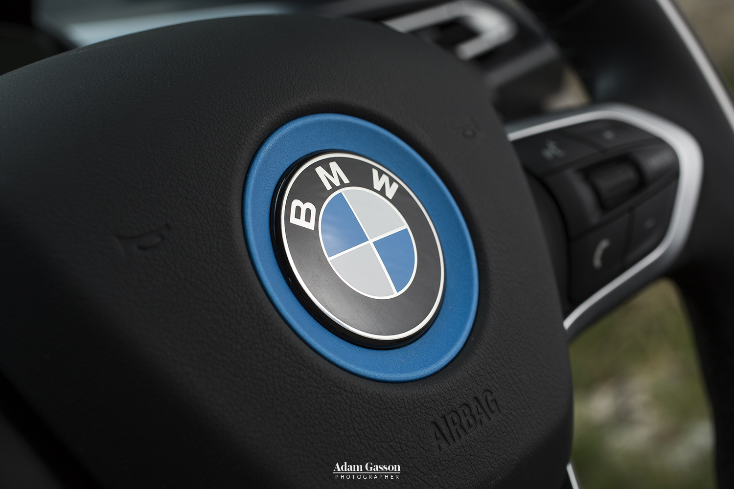 BMW i8 photo